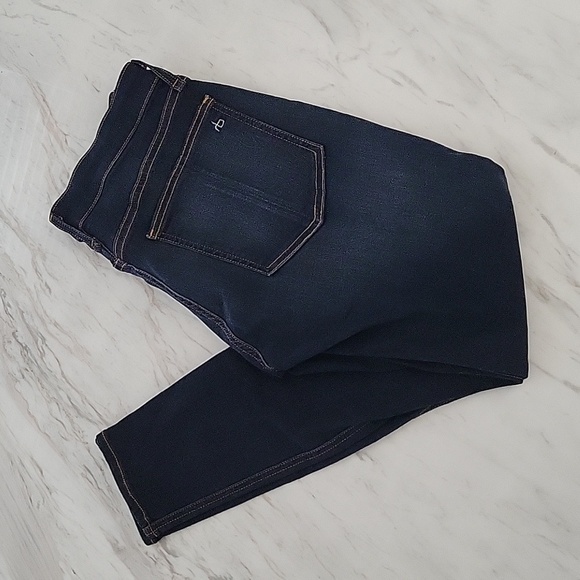 Rag & Bone Cate Mid-Rise Skinny Ankle Jeans - Picture 13 of 17